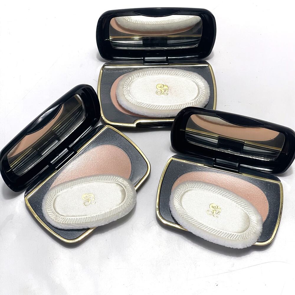 MAYBELLINE VTG Revitalizing Translucent Pressed Powder SPF in Light Set for 3